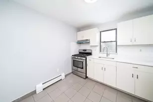 43 W 9th St, Bayonne, NJ 07002 - Photo 4
