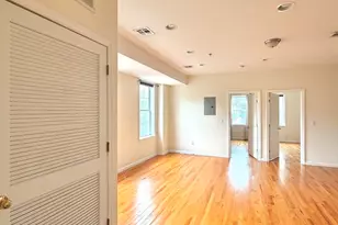 687 Avenue A, Bayonne, NJ 07002 - Photo 10