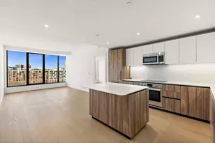 387 8th St, Jersey City, NJ 07302 - Photo 2