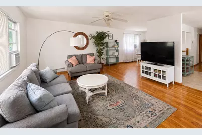 485 Manila Ave #3, Jersey City, NJ 07302 - Photo 2
