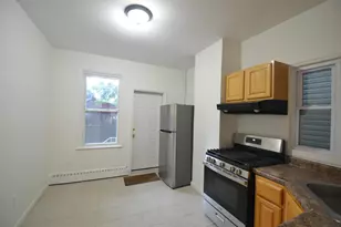 241 Randolph Ave, Jersey City, NJ 07304 - Photo 10