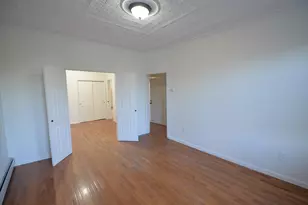 241 Randolph Ave, Jersey City, NJ 07304 - Photo 4