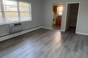 325 Essex St, Hackensack, NJ 07601 - Photo 2
