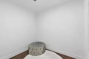 9 Minerva St, Jersey City, NJ 07304 - Photo 18