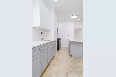 147 Avenue E #3, Bayonne, NJ 07002 - Photo 4