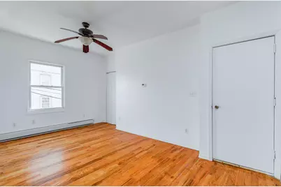 147 Avenue E #2, Bayonne, NJ 07002 - Photo 4