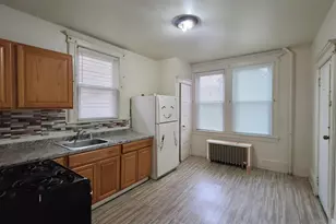 19 Delaware Ave, Jersey City, NJ 07304 - Photo 4