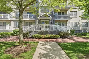 4 Constellation Pl, Jersey City, NJ 07305 - Photo 28