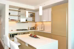 77 Hudson St, Jersey City, NJ 07302 - Photo 2