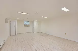 8 Parkside Dr, North Brunswick Township, NJ 08902 - Photo 14