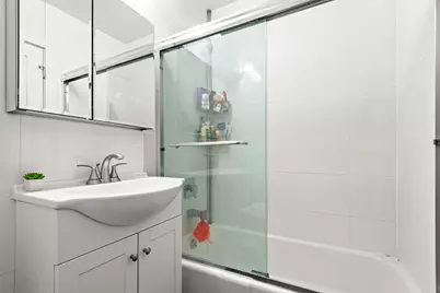 100 Manhattan Ave #1701, Union City, NJ 07087 - Photo 10