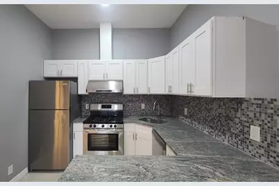 100 Griffith St #3R, Jersey City, NJ 07307 - Photo 4