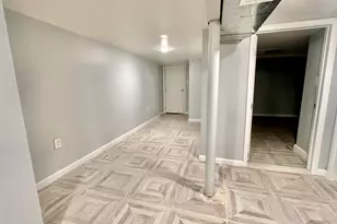 285 Grant Ave, Jersey City, NJ 07305 - Photo 24