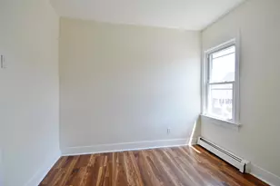 135 Lord Ave, Bayonne, NJ 07002 - Photo 12