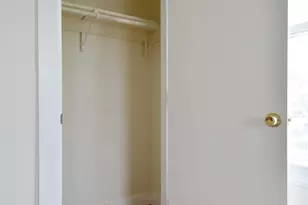 135 Lord Ave, Bayonne, NJ 07002 - Photo 18