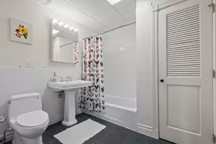300 Communipaw Ave, Jersey City, NJ 07304 - Photo 18