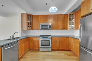 300 Communipaw Ave, Jersey City, NJ 07304 - Photo 10