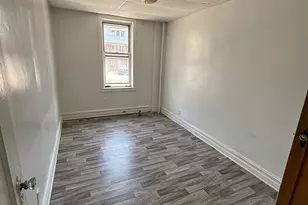 573 Ave E, Bayonne, NJ 07002 - Photo 4