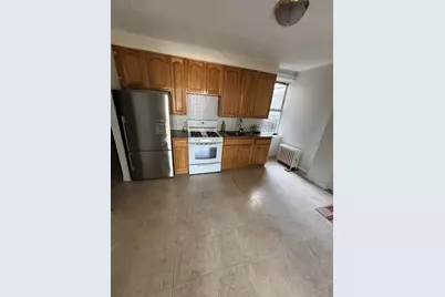 573 Avenue E #3, Bayonne, NJ 07002 - Photo 1