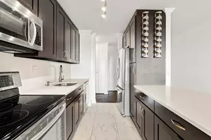7855 Blvd E, North Bergen, NJ 07047 - Photo 10