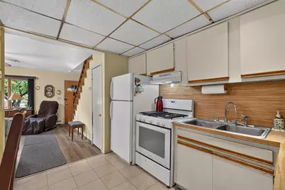 83 Zabriskie Ave, Bayonne, NJ 07002 - Photo 8