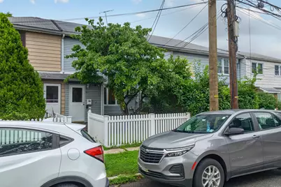 83 Zabriskie Ave, Bayonne, NJ 07002 - Photo 1