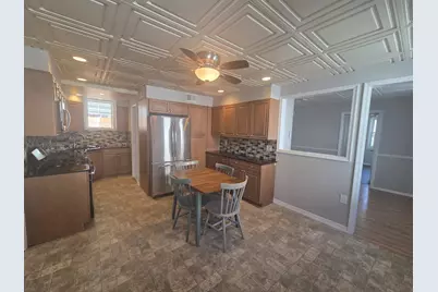 631 2nd Ave #1st flr, Lyndhurst Township, NJ 07071 - Photo 12