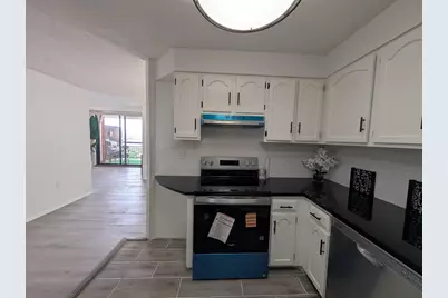 918 Harmon Cove Tower #918, Secaucus, NJ 07094 - Photo 12