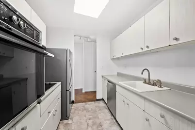 100 Manhattan Ave #1417, Union City, NJ 07087 - Photo 10