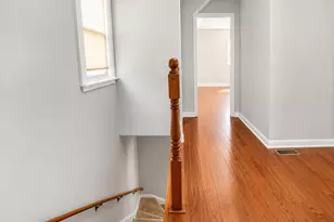 19 W 9th St, Bayonne, NJ 07002 - Photo 8