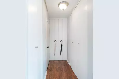 135 Montgomery St #20A, Jersey City, NJ 07302 - Photo 10