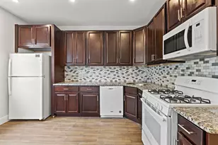 81 Humphrey Ave, Bayonne, NJ 07002 - Photo 6