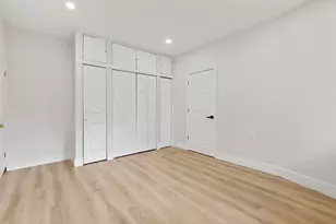 81 Humphrey Ave, Bayonne, NJ 07002 - Photo 10