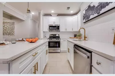 25 St Pauls Ave #1A, Jersey City, NJ 07305 - Photo 6