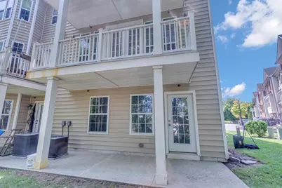 8 Creekside Ct, Secaucus, NJ 07094 - Photo 36