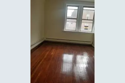579 West Side Ave, Jersey City, NJ 07304 - Photo 4
