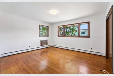 355 Chestnut Ave, South Hackensack Township, NJ 07606 - Photo 8