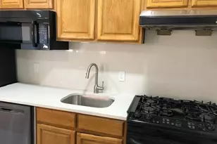 127 68th St, Guttenberg, NJ 07093 - Photo 2