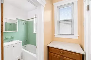 26 W 35th St, Bayonne, NJ 07002 - Photo 10
