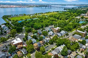 26 W 35th St, Bayonne, NJ 07002 - Photo 16
