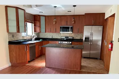 476 Teal Plaza #476, Secaucus, NJ 07094 - Photo 6