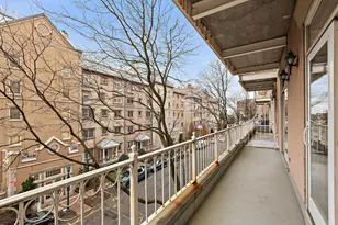 207 Shearwater Ct W, Jersey City, NJ 07305 - Photo 12