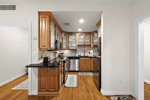 207 Shearwater Ct W, Jersey City, NJ 07305 - Photo 4