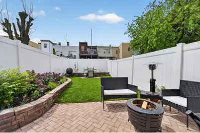 135 Grace St, Jersey City, NJ 07307 - Photo 22