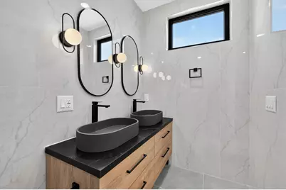 57 Waverly St #1 and Rear, Jersey City, NJ 07307 - Photo 10