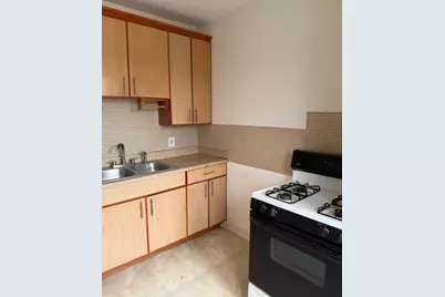 807 73rd St, Union City, NJ 07047 - Photo 10