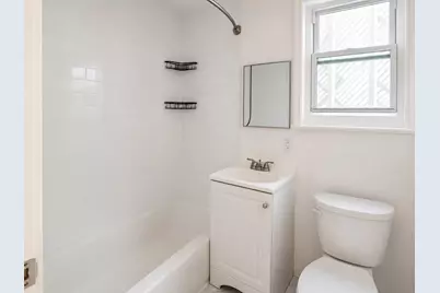 239 Broadway #1 R, Bayonne, NJ 07002 - Photo 8