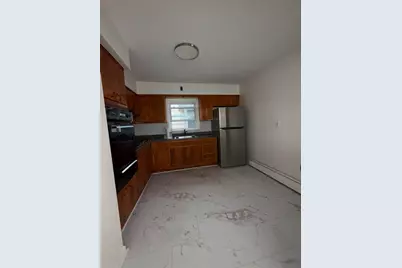 696 Avenue E #Floor 1, Bayonne, NJ 07002 - Photo 8