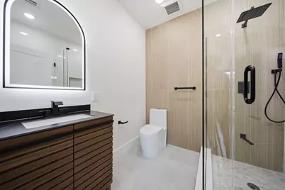 892 Summit Ave #3, Jersey City, NJ 07307 - Photo 16