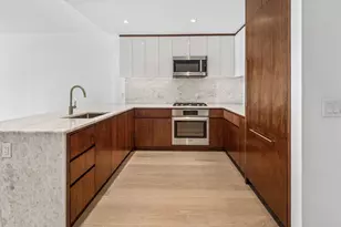 75 Park Ln S, Jersey City, NJ 07310 - Photo 12